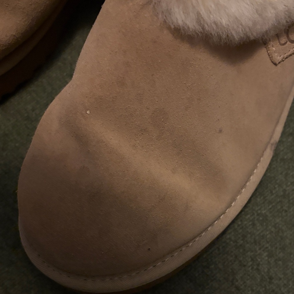 UGG Beige Slippers with Plush Lining - Picture 8 of 13